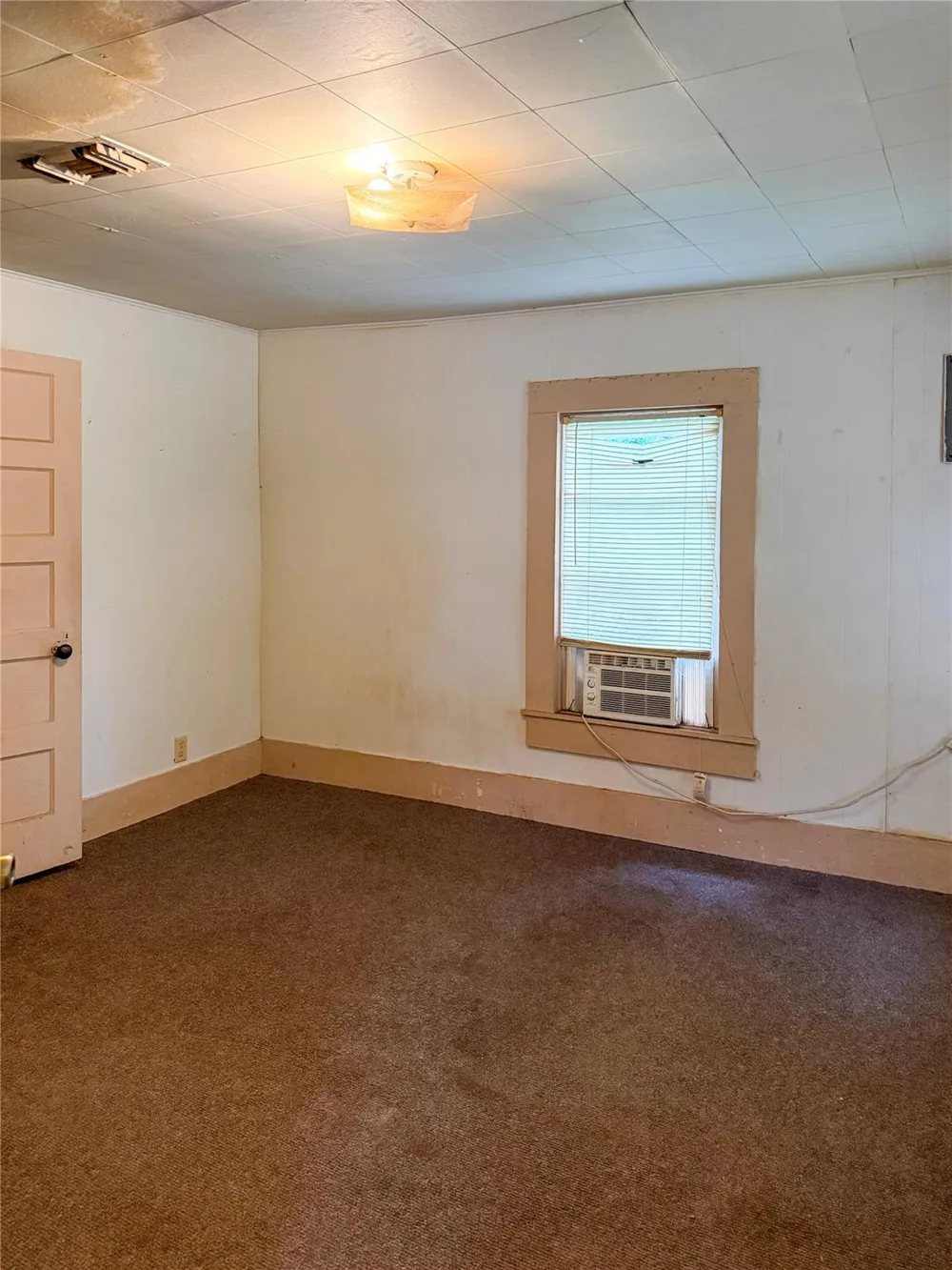 321 Sycamore Street Grapeland, TX 75844