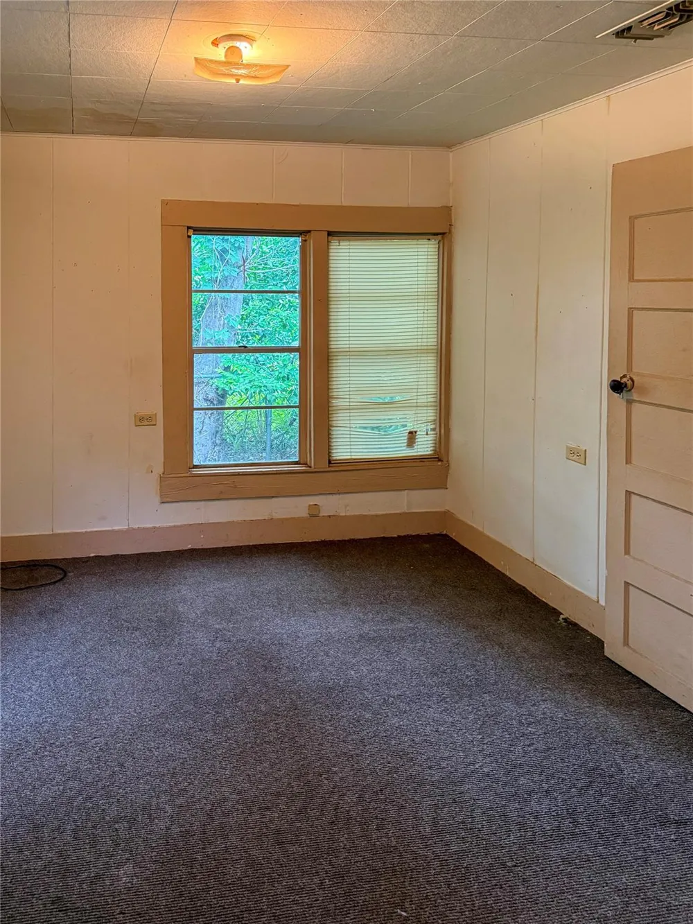 321 Sycamore Street Grapeland, TX 75844
