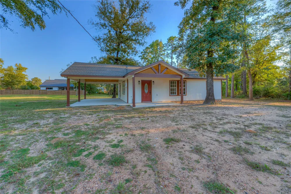 388 Sunrise Wood Road Goodrich, TX 77335