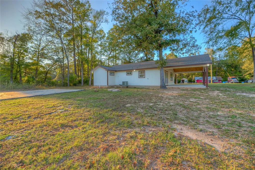 388 Sunrise Wood Road Goodrich, TX 77335