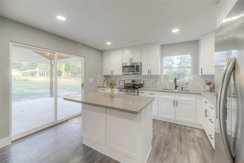 388 Sunrise Wood Road Goodrich, TX 77335