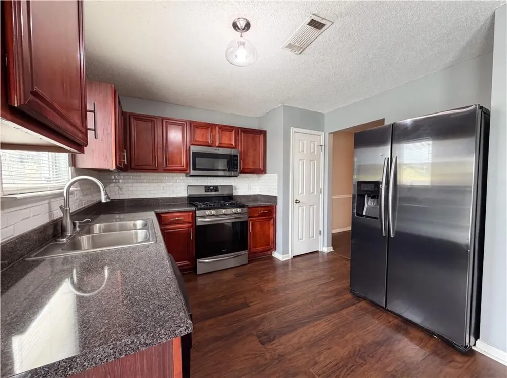 4178 Winston Circle Atlanta, GA 30349