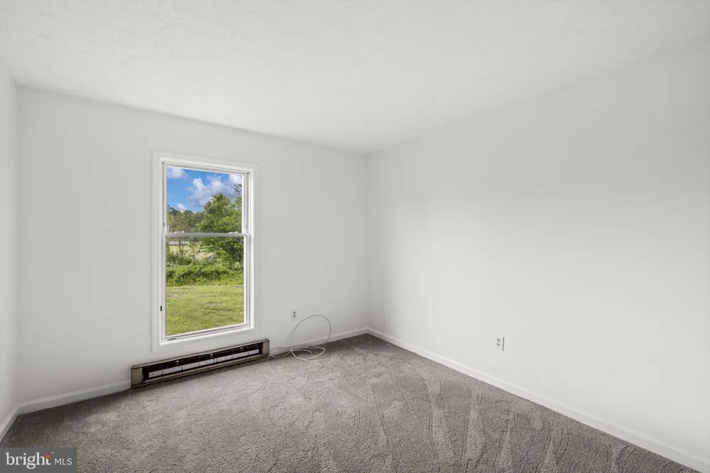 9 PAYNE LANE Amissville, VA 20106