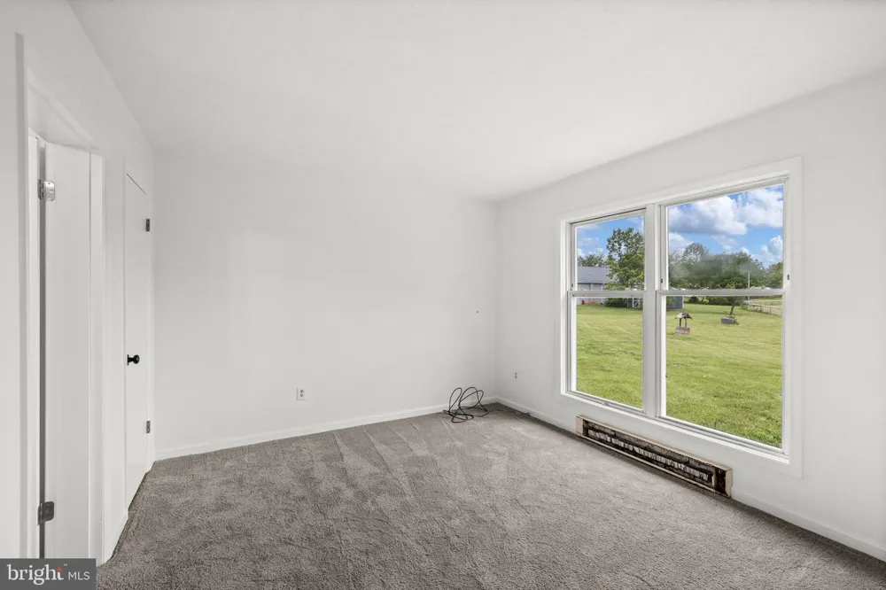 9 PAYNE LANE Amissville, VA 20106