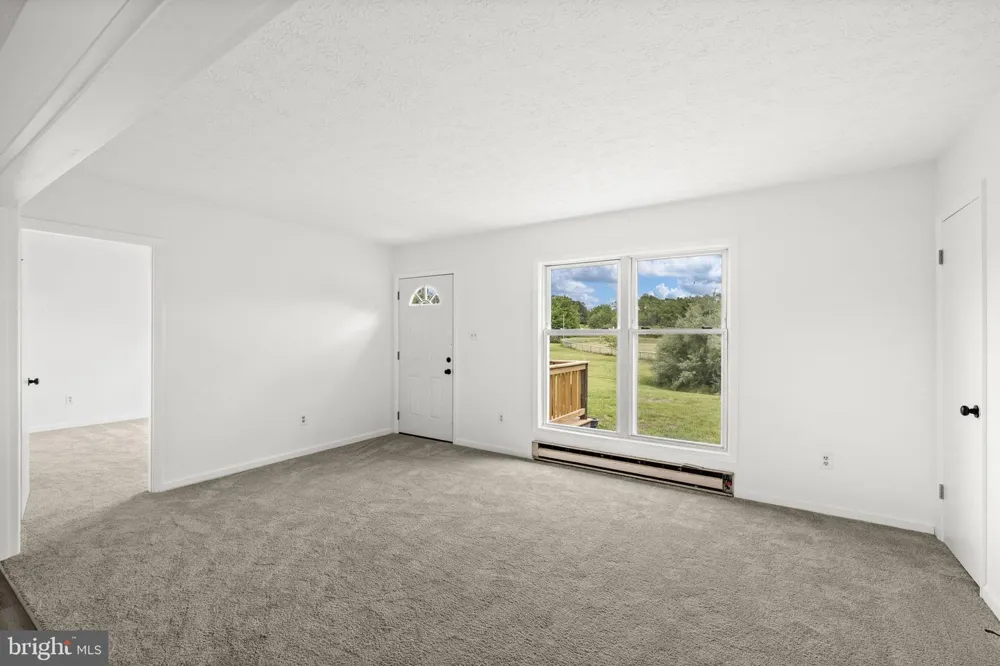 9 PAYNE LANE Amissville, VA 20106