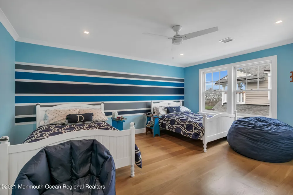 27 Tuttle Avenue Spring Lake, NJ 07762