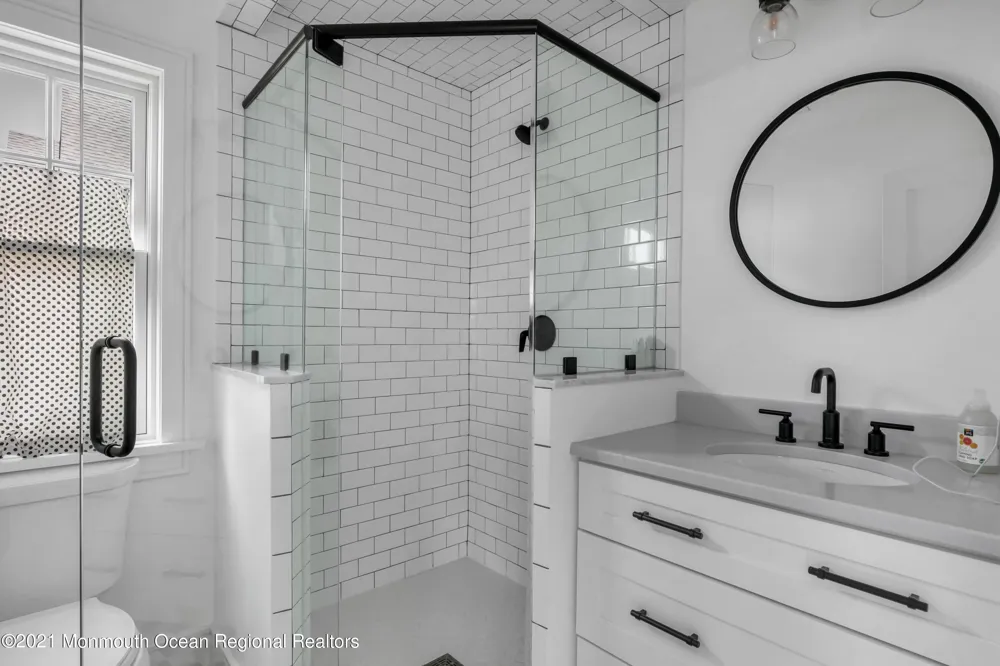 27 Tuttle Avenue Spring Lake, NJ 07762