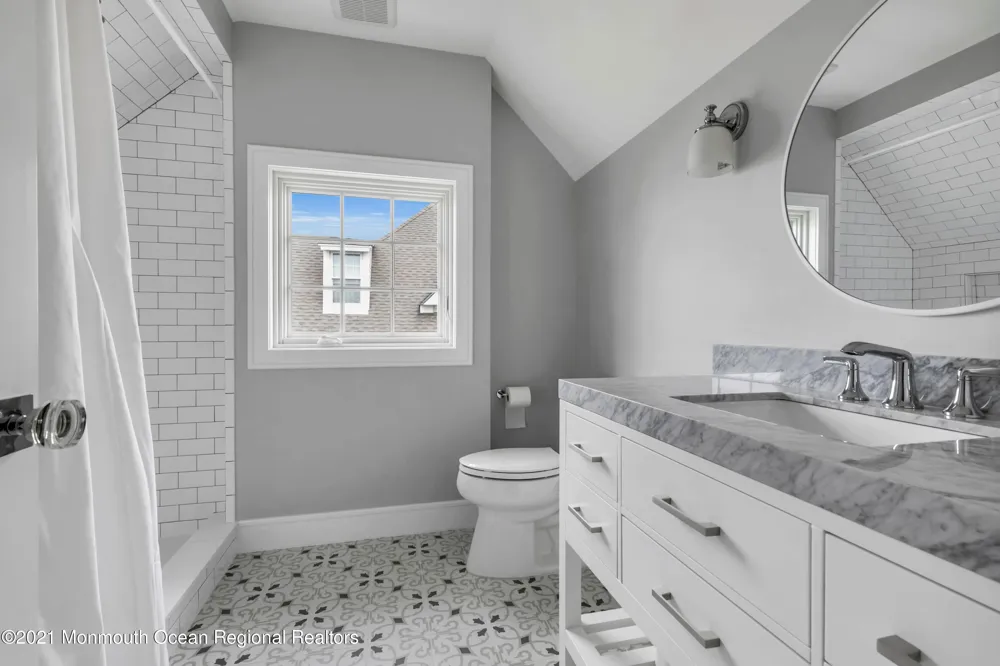 27 Tuttle Avenue Spring Lake, NJ 07762