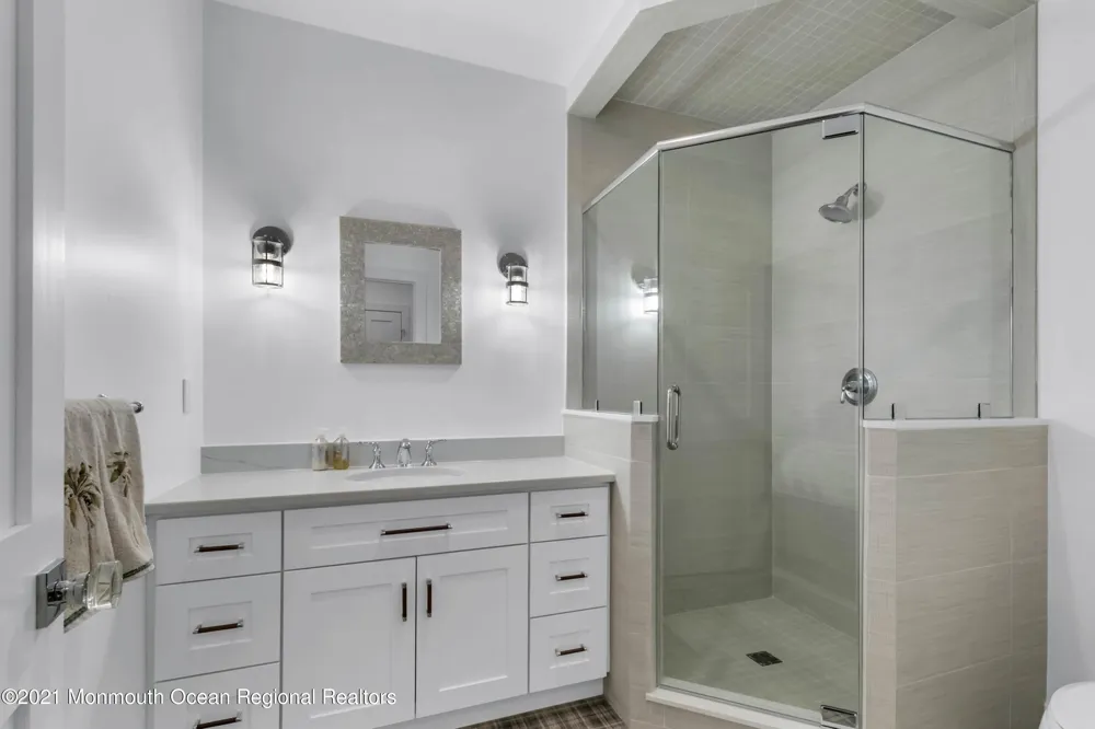 27 Tuttle Avenue Spring Lake, NJ 07762
