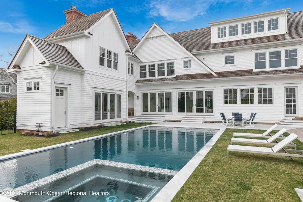 27 Tuttle Avenue Spring Lake, NJ 07762