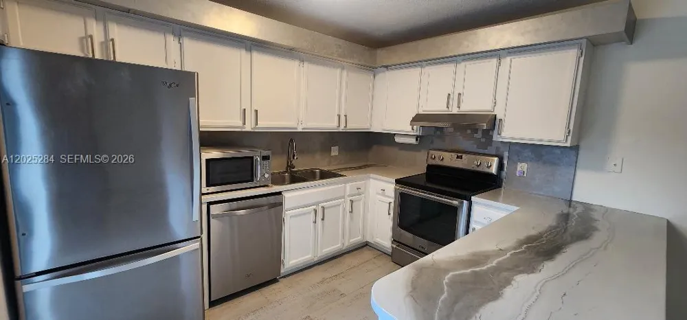 Address Not Shown Cooper City, FL 33026