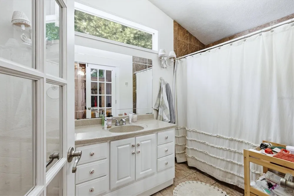4608 46TH STREET St Petersburg, FL 33714