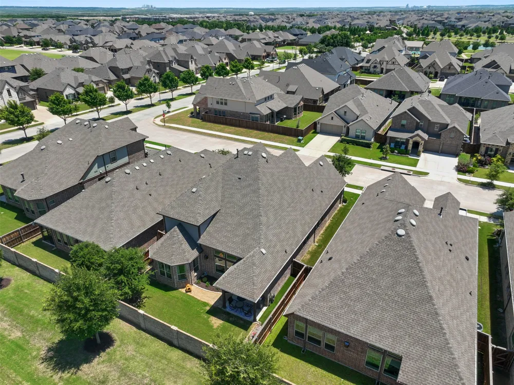 2617 High Bluff Drive Mansfield, TX 76063