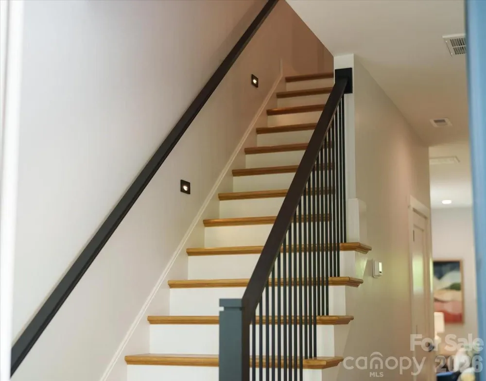 8 Wildwood Park Knoll Weaverville, NC 28787