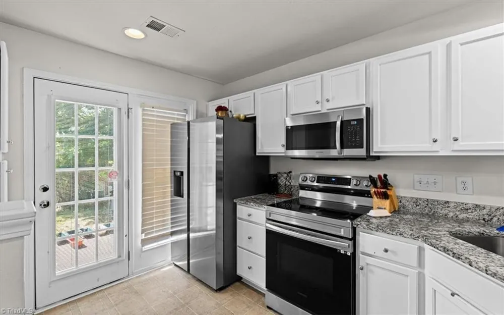 3033 Renaissance Parkway Jamestown, NC 27282
