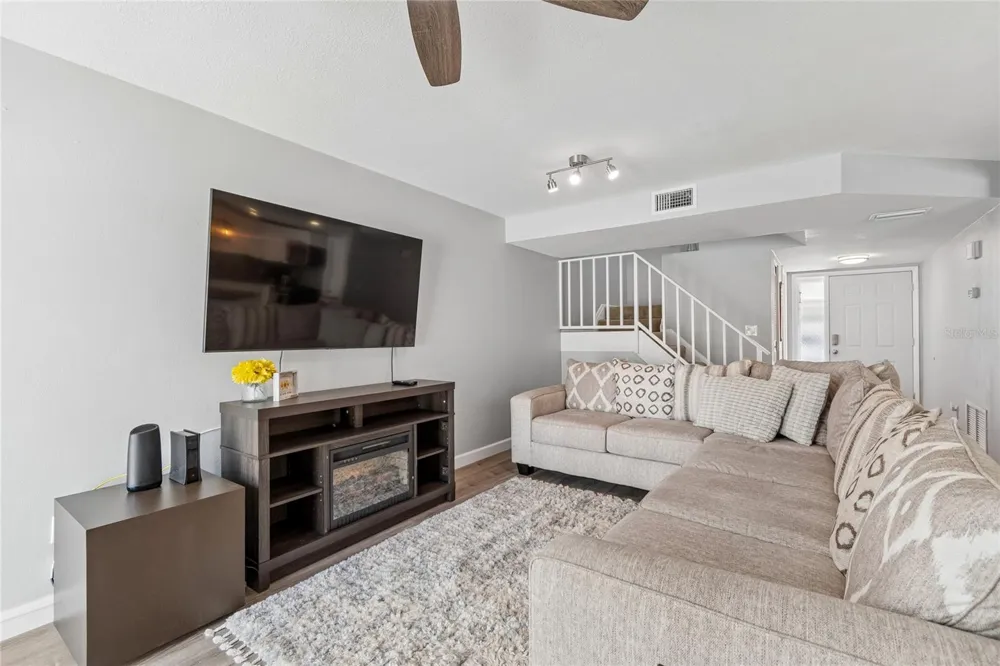 7324 STONE HAVEN COURT Pinellas Park, FL 33781