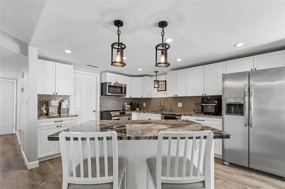 7324 STONE HAVEN COURT Pinellas Park, FL 33781