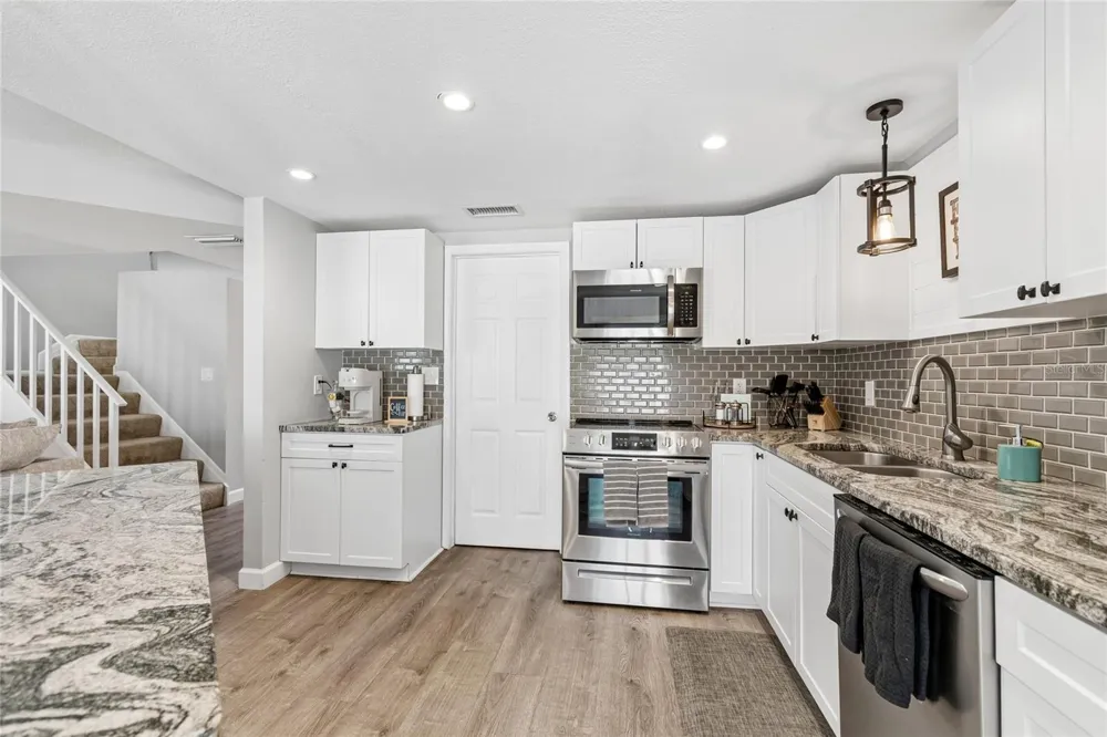 7324 STONE HAVEN COURT Pinellas Park, FL 33781