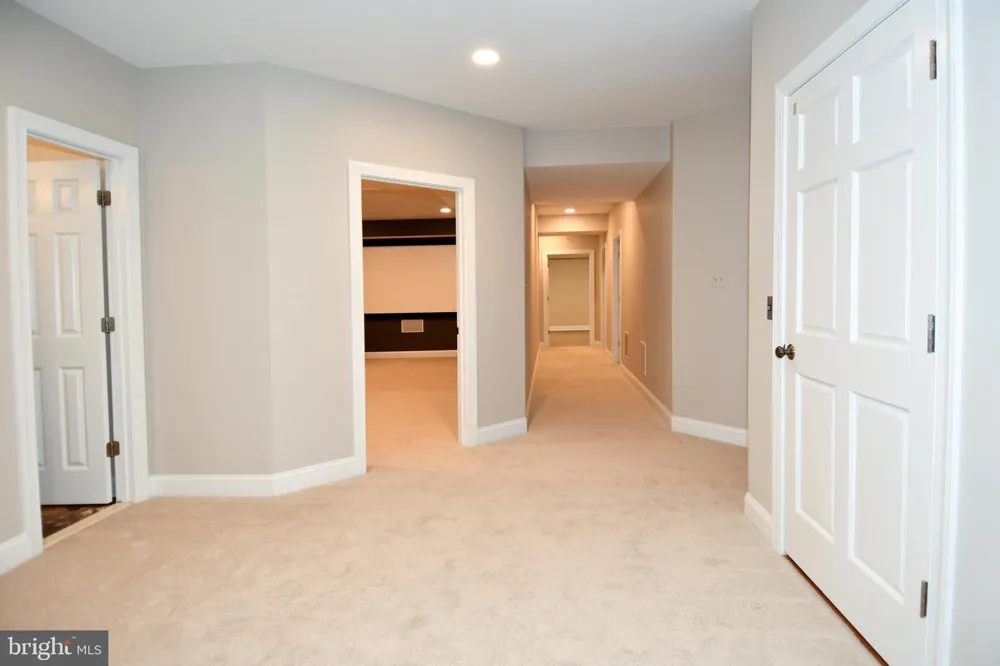 7808 SOUTHDOWN ROAD Alexandria, VA 22308
