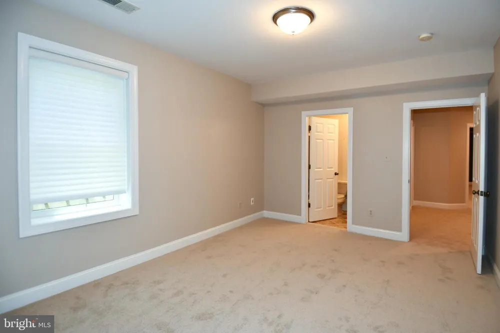 7808 SOUTHDOWN ROAD Alexandria, VA 22308