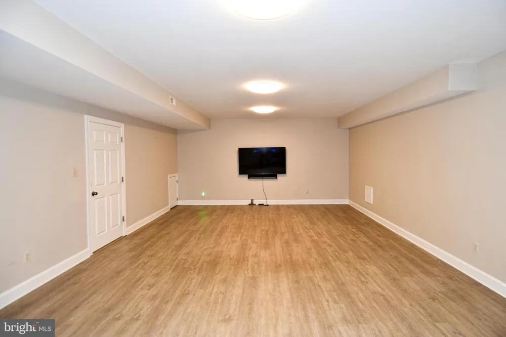 7808 SOUTHDOWN ROAD Alexandria, VA 22308