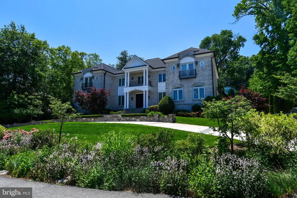 7808 SOUTHDOWN ROAD Alexandria, VA 22308