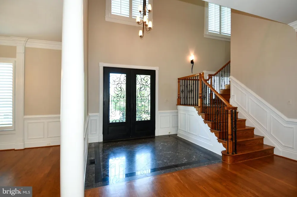 7808 SOUTHDOWN ROAD Alexandria, VA 22308