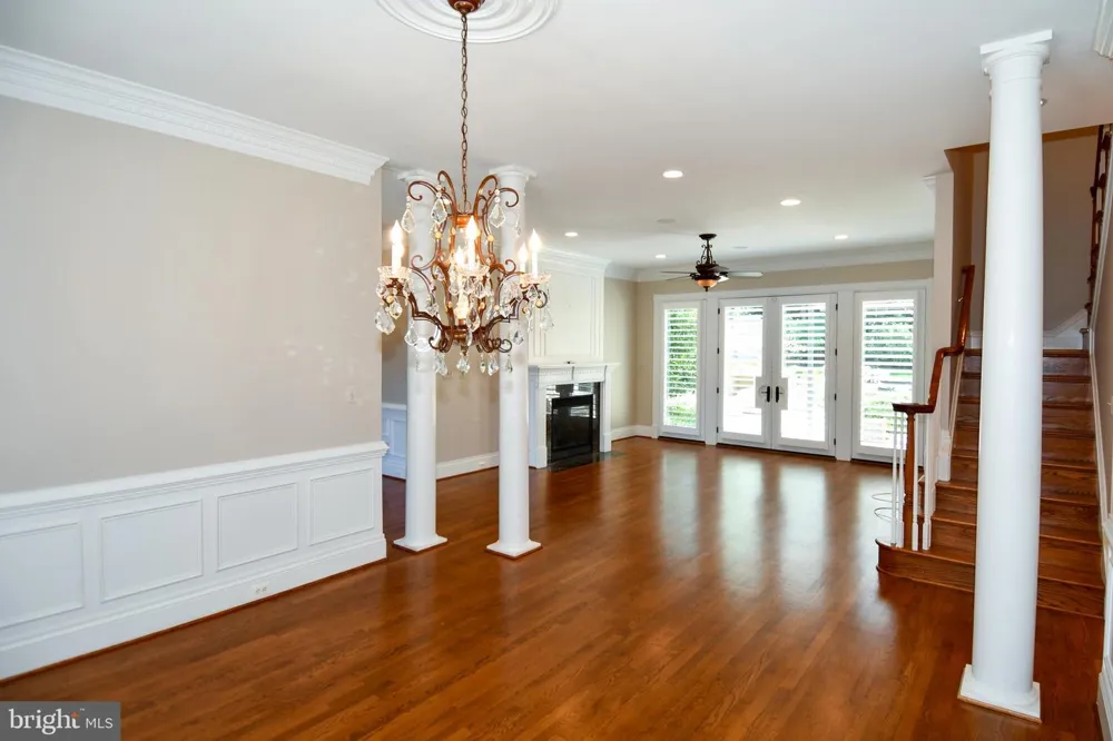 7808 SOUTHDOWN ROAD Alexandria, VA 22308