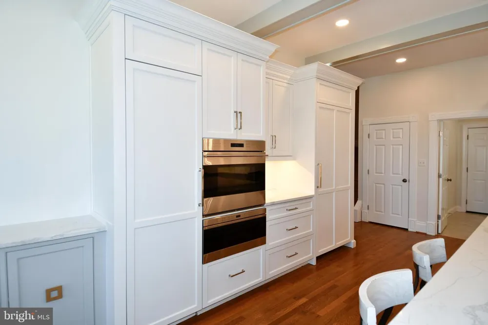 7808 SOUTHDOWN ROAD Alexandria, VA 22308