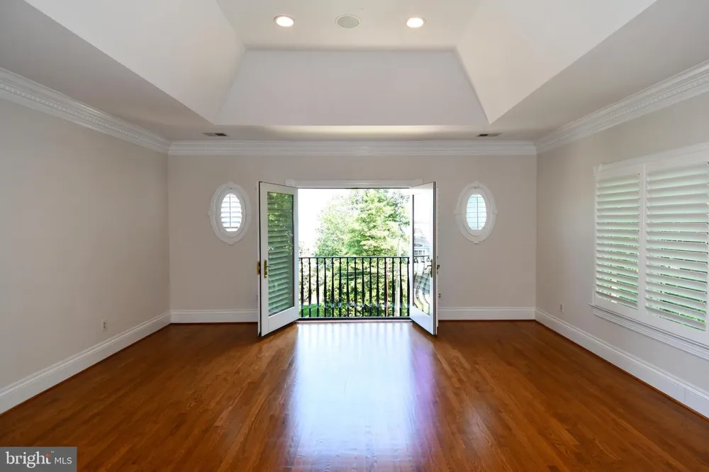 7808 SOUTHDOWN ROAD Alexandria, VA 22308