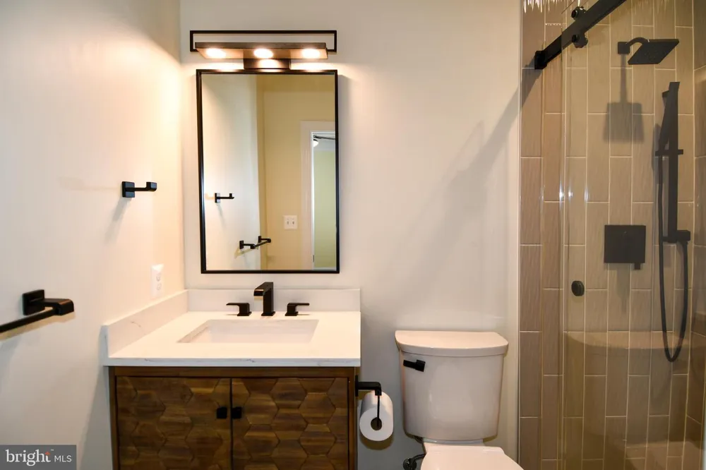 7808 SOUTHDOWN ROAD Alexandria, VA 22308