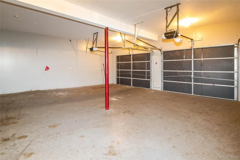 1 Starlight Path Wallkill, NY 12589