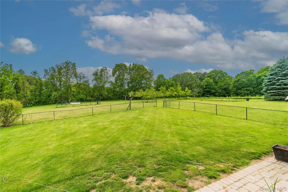 1 Starlight Path Wallkill, NY 12589
