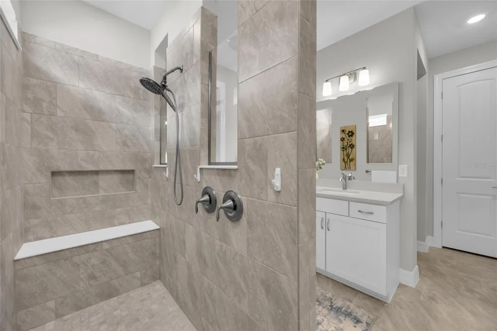 1384 ZESTY CITRUS LANE Minneola, FL 34715
