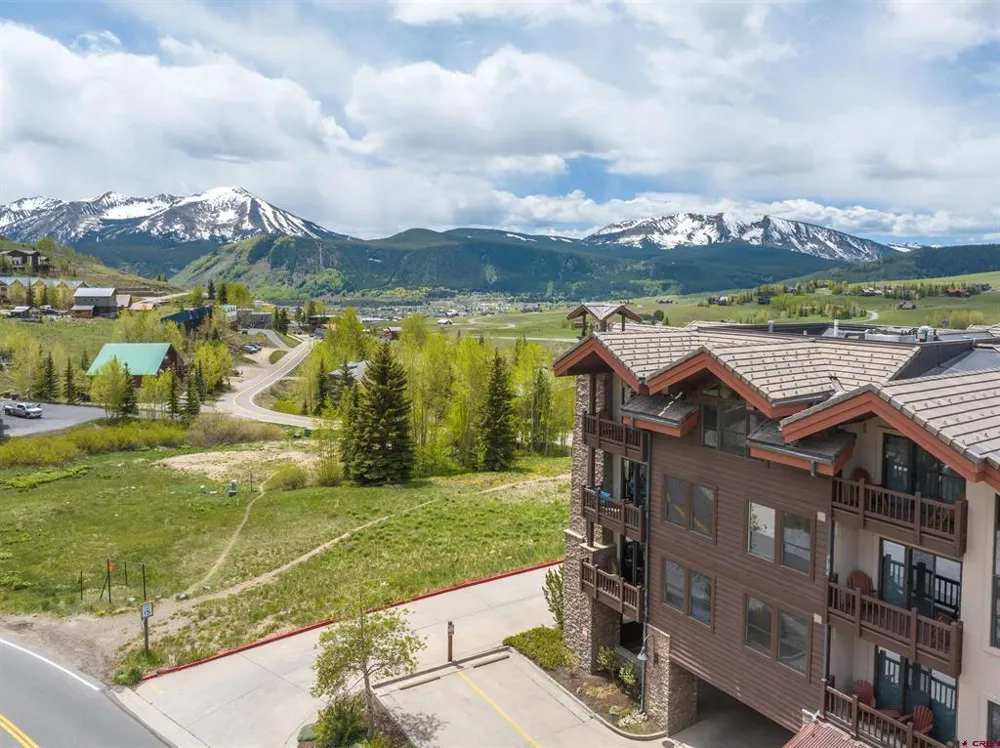 9 Hunter Hill Road #401 Crested Butte, CO 81225