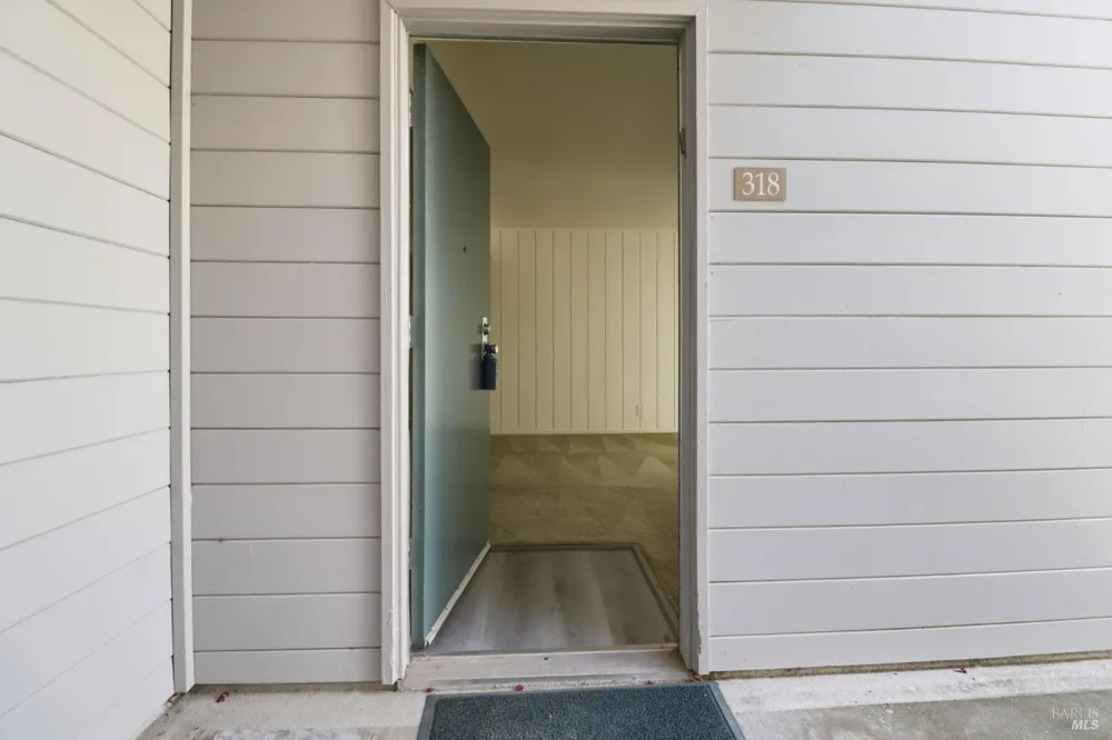 318 Larkspur Plaza Drive Larkspur, CA 94939
