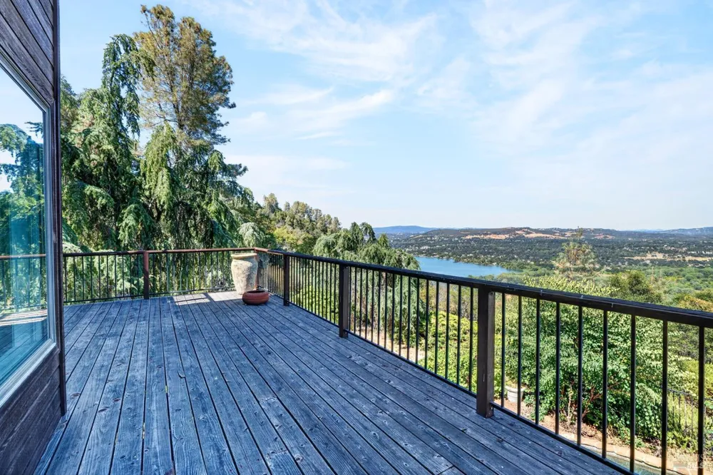 7490 Walnut Lane Lower Lake, CA 95457