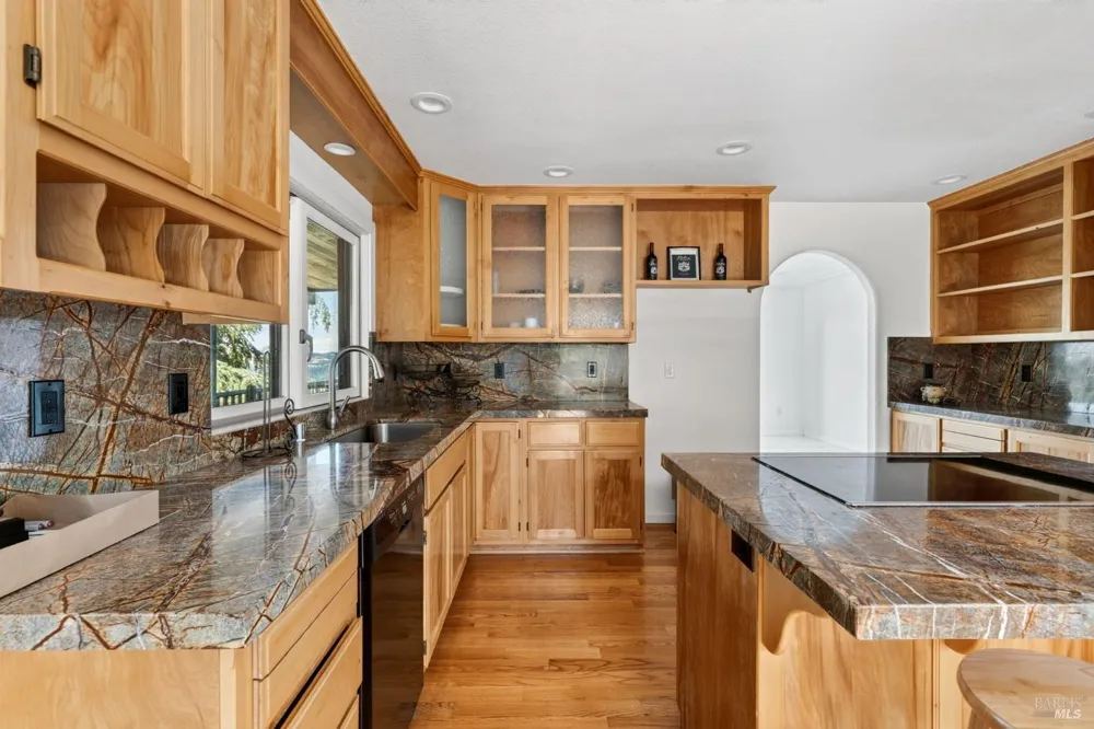 7490 Walnut Lane Lower Lake, CA 95457