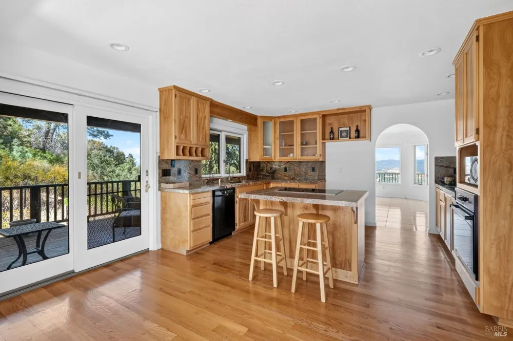 7490 Walnut Lane Lower Lake, CA 95457