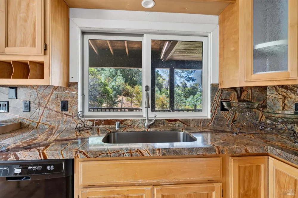 7490 Walnut Lane Lower Lake, CA 95457