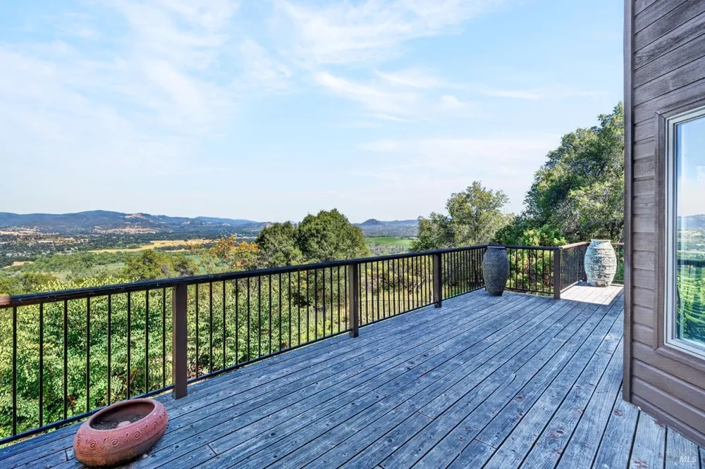 7490 Walnut Lane Lower Lake, CA 95457
