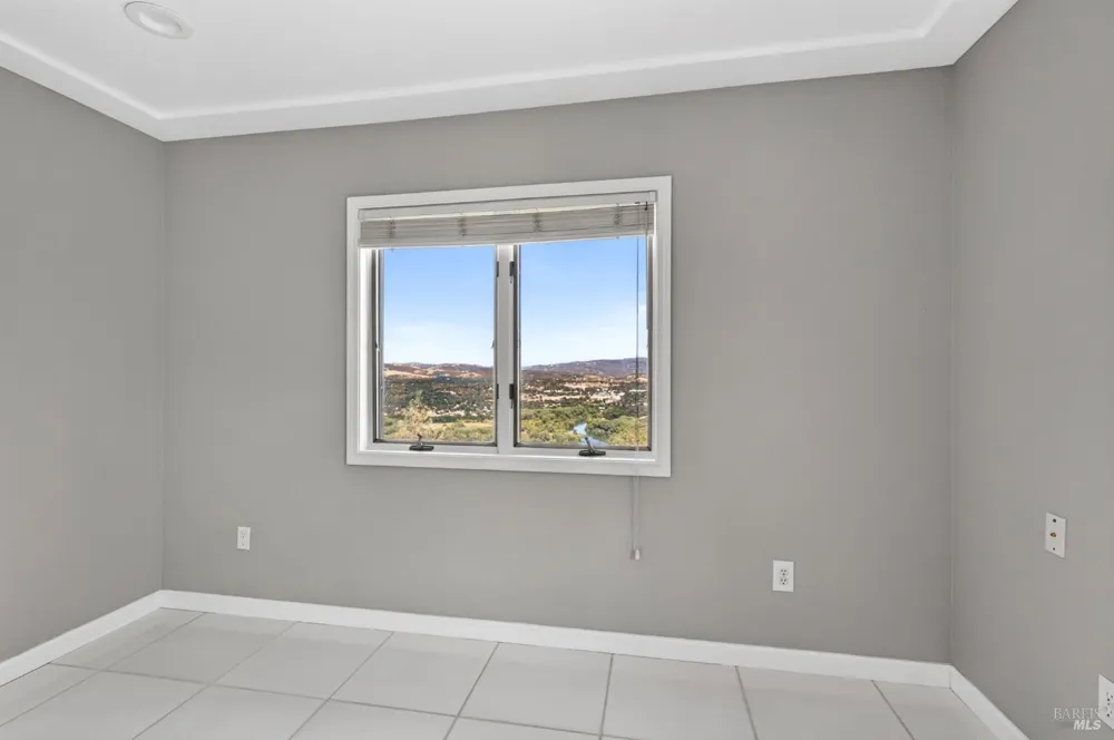 7490 Walnut Lane Lower Lake, CA 95457