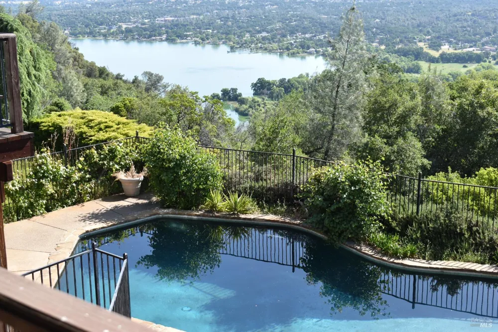 7490 Walnut Lane Lower Lake, CA 95457