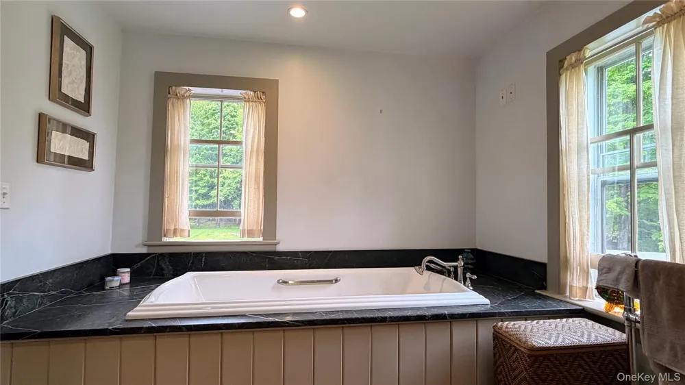 85 Kelder Road Olivebridge, NY 12461