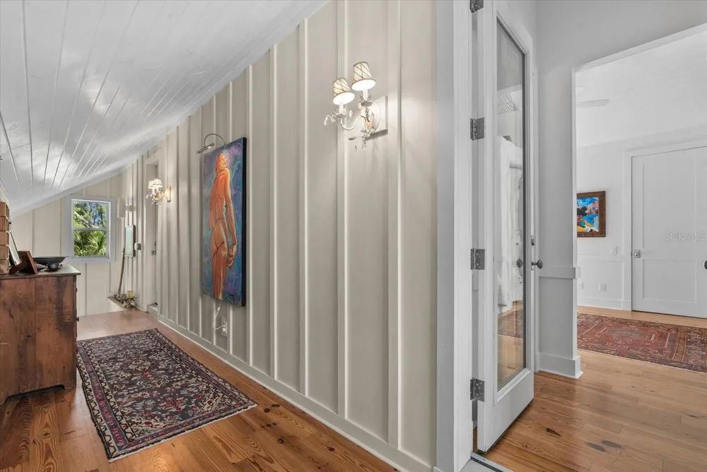 7143 LA LENAIRE DRIVE Longboat Key, FL 34228