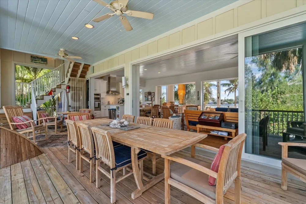 7143 LA LENAIRE DRIVE Longboat Key, FL 34228