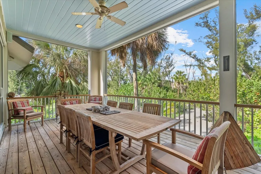 7143 LA LENAIRE DRIVE Longboat Key, FL 34228