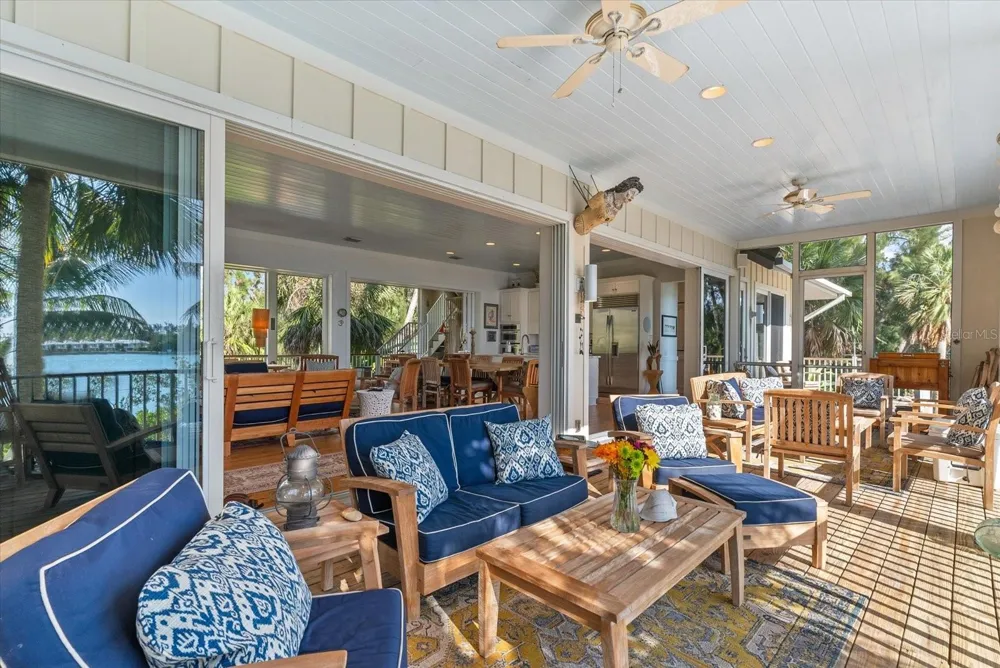 7143 LA LENAIRE DRIVE Longboat Key, FL 34228