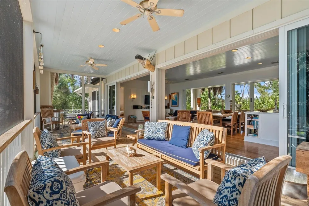 7143 LA LENAIRE DRIVE Longboat Key, FL 34228