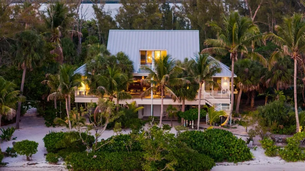 7143 LA LENAIRE DRIVE Longboat Key, FL 34228